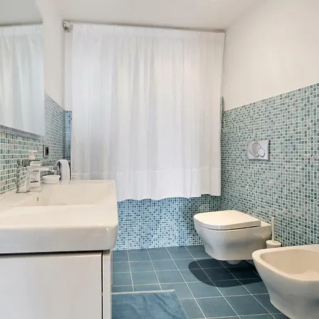 With Panoramic View *